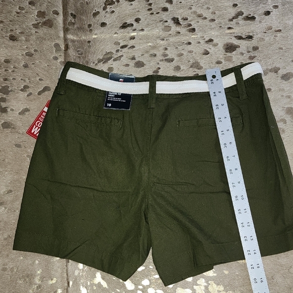 St. John's Bay Green High Waist Shorts - Picture 4 of 4